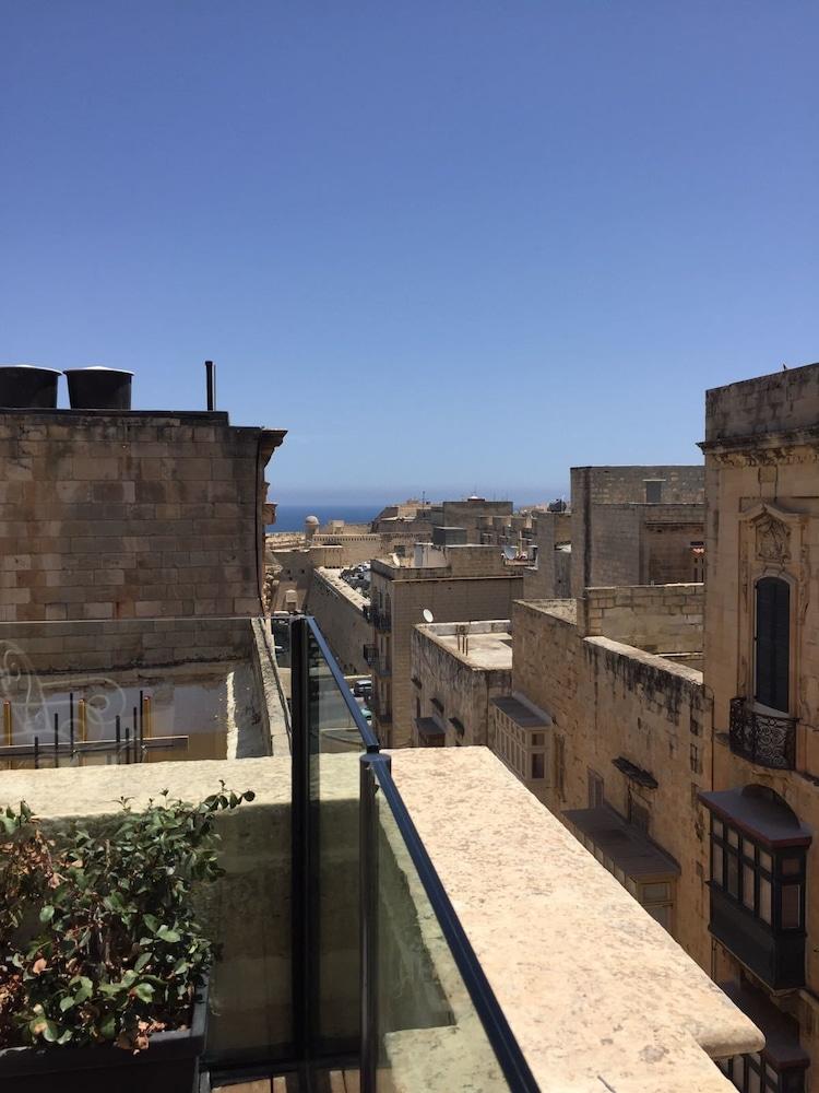 Palais Le Brun Hotel Valletta Bagian luar foto